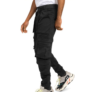 Jogging Cargo axé sur l'utilitaire avec une coupe sur mesure et des caractéristiques d'utilisation quotidienne comme la taille et les poignets avec cordon de serrage - Product Image 2