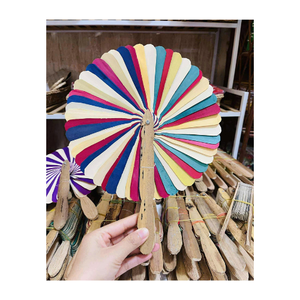 Ventilador de mano de bambú hecho a mano de bambú natural, ventilador plegable ligero para refrigeración, fiesta y uso de decoración de Vietnam - Product Image 1
