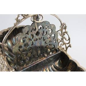 Vintage Silver Plate Biscuit Warmer Antique Shell Form Clamshell Design Style Double Shell Biscuit Box for Hotels and Weddings - Product Image 3