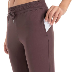 กางเกงขายาวผู้หญิงคุณภาพสูงสำหรับฤดูหนาว ปี 2025 ขายดี ทรงขาตรง สีตามสั่ง ผลิตจากโพลีเอสเตอร์/คอตตอน ระบายอากาศได้ดี - Product Image 5