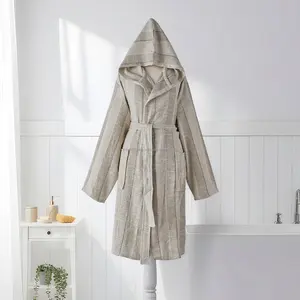 Bata de Baño Tejida 100% Algodón para Mujer y Hombre, Transpirable, de Secado Rápido, Larga, para Verano/Primavera, Hecha en Turquía - Product Image 2