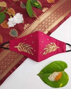 Accessoires de visage de mariée élégants avec broderie élégante à la main en satin de coton et de soie par Atiyalibas - Product Image 3