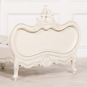 Lit simple classique pour enfant en bois de mahogany massif avec cadre sculpté et finition peinte en blanc. - Product Image 5