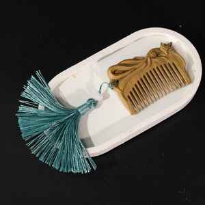 Peigne de massage en bois naturel poli, fait main, antistatique, à dents larges, pour démêler les cheveux et stimuler la croissance capillaire saine - Product Image 6