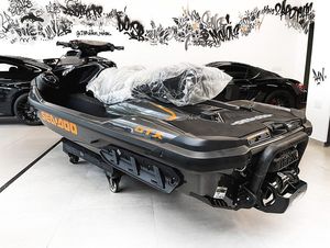 2025 USED See doo / Seedoo RXT-iX 300 Jet Ski / <b>Jetski</b> /1500cc Engine See-doo Jet Ski 150HP 1400cc 4 Stroke - Product Image 5