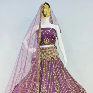 Deslumbrante Lehenga Choli de Novia con Pedrería Completa, Dupatta de Diseñador y Blusa, 10 Diseños Exclusivos - Product Image 1