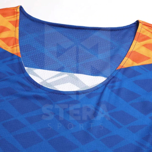 Uniforme de baloncesto cómodo personalizado hecho en fábrica en tela suave de color atractivo La mejor ropa deportiva Característica transpirable - Product Image 2