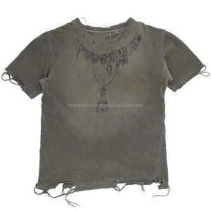 T-shirt en coton imprimé vintage délavé, déchiré, à trous, grande taille, épaules tombantes irrégulières, style streetwear - Product Image 1
