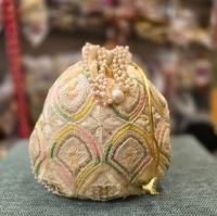 Magnifique sac Potli brodé de perles, cadeau de mariage indien, pochette décorative pour cadeaux de fête et de remerciement