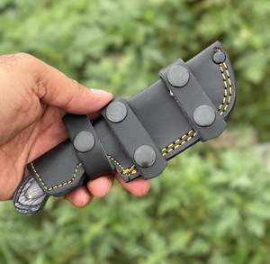 Cuchillo de caza de Damasco para hombres con funda de cuchillo de explorador de transporte horizontal Soporte OEM personalizable para desollar - Product Image 6