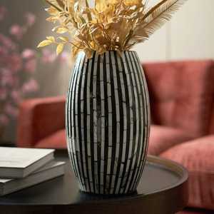 แจกันทองเหลืองและชามทำด้วยมือวัสดุเหล็กพร้อมสลักกระดูกสำหรับเป็นของขวัญแต่งงานและของตกแต่งงานปาร์ตี้ - Product Image 2