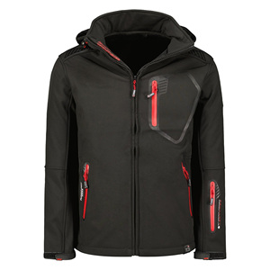 Vêtements de voyage d'hiver en vogue veste softshell à capuche réglable pour hommes veste imperméable de coupe moderne avec logo personnalisé vente en gros - Product Image 1