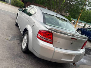 Voiture d'occasion de qualité abordable, Dodge Avenger RT 2010, conduite à gauche - Product Image 5