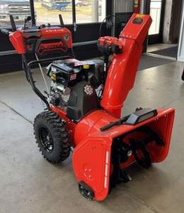 Souffleuse à neige autopropulsée, pelle hydraulique, balayeuse à neige électrique manuelle à vendre - Product Image 1