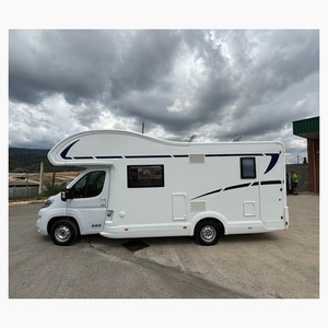 Fourgon de luxe VanLuxury 4X4 Tout-terrain Camping-car Remorque VR Motorhome 4-6 places avec réfrigérateur Véhicule pour les voyages d'aventure - Product Image 5
