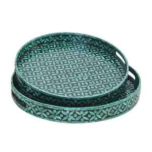 Plateau rond en incrustation de nacre avec conception complexe de mandala Plateau décoratif en bois fait à la main pour les maisons Boho Yoga Decor Gift - Product Image 2