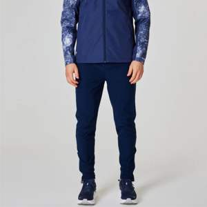 เสื้อกันลมสะท้อนแสงระดับพรีเมียมเพื่อการมองเห็นที่ดีขึ้น - เสื้อแจ็คเก็ตกันน้ําและกันลมสําหรับการวิ่ง เดินป่า และขี่จักรยาน - Product Image 2