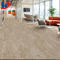 HJ Sofort Lieferbar 25x100cm Nylon-Teppichfliesen Abstrakte Steinoptik für Schnelle Büro-Renovierung Modularer Bodenbelag-Ersatz
