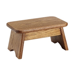 Tabouret d'appoint en bois massif de qualité supérieure avec surface à grain lisse, idéal pour l'accès aux placards, les comptoirs de cuisine et l'usage quotidien - Product Image 3