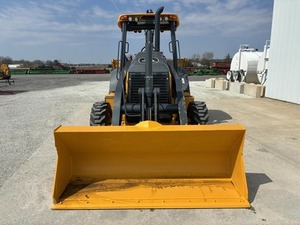 Cargadora de Dirección Deslizante DEEERE 310SL HL 2021, Carga Nominal de 40 Toneladas - Product Image 6