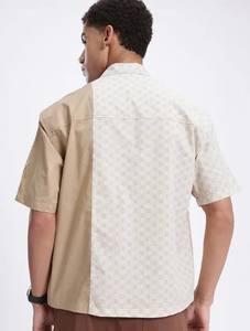 Camisa informal de algodón 100% para hombre, diseño estampado de ajuste extragrande, método de tejido de punto teñido transpirable y liso, suministro ODM - Product Image 2