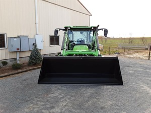 Tractor Multiusos Deutz-Fahr 5080D 2024 Totalmente Operativo, 80HP, 4WD, con Bomba y Cojinete para Trabajo Agrícola - Product Image 6