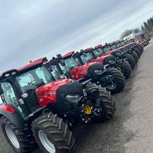 Tracteur agricole Case IH d'occasion à roues entièrement fonctionnel avec composants du noyau de la pompe Livraison rapide et prêt à la vente Acheter un tracteur Case IH - Product Image 3