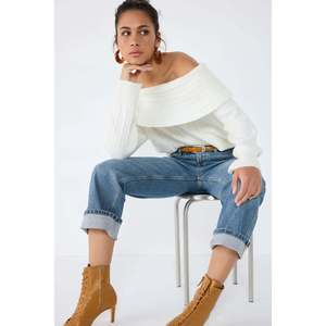 Suéter de punto con cuello barco - Product Image 3