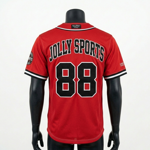 Camiseta roja de malla de poliéster 100% algodón para hombre, de corte holgado, que absorbe la humedad, con paneles de ribete negro y blanco, y logotipo cosido personalizado. - Product Image 2