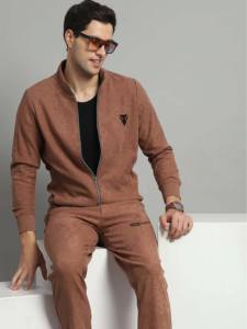 Venta al por mayor personalizado de algodón de lana para hombres Jogging chándal cómodo gimnasio entrenamiento desgaste con capucha cremallera superior estilos transpirables - Product Image 4