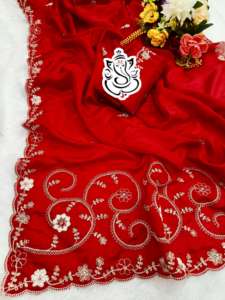 ผ้าส่าหรีอินเดียสำหรับผู้หญิง รุ่นมัลติโค้ดดิ้ง พิตต้า ดาการ์ พร้อมงานปักเลื่อม ขอบผ้าปาลลูหรูหรา ดีไซน์เนอร์คัทเวิร์คบริเวอร์ดจ์ และลายบุตติ - Product Image 3