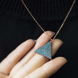 Collier avec pendentif en forme de triangle géométrique en pierre turquoise nano pour femme, fabrication artisanale turque, vente en gros, bijoux en argent sterling 925 - Product Image 4
