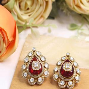 Pendientes de Moda con Acabado Dorado de Alta Calidad, Estilo Tradicional con Piedras, para Mujer, Colección para Bodas - Product Image 1