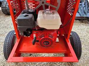 Minidumper mezclador de cemento y hormigón tipo oruga usado, autocargable, 300L, orugas de 190 cm - Product Image 2