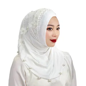 foulard hijab en mousseline de soie High Quality Muslim Pearl or bead foulard hijab scarf a la mode foulard hijab satin