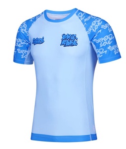 Rashguard respirant à manches courtes pour homme, bleu cool - 100% polyester, protection UPF50 - Product Image 2