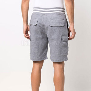 กางเกงขาสั้นผ้าคอตตอนแนวสตรีทของผู้ชายใส่สบายสำหรับฤดูร้อนผ้า100% มีหลายกระเป๋าโลโก้ตามสั่งบริการ OEM 2024 - Product Image 4