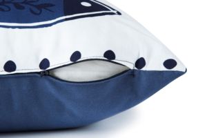 Decorative Square Throw Pillow | 100% Cotton | Zip Closure | Polyester filling | Made in Italy | Reactive digital print | Ocean - Product Image 5