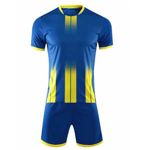Uniformes de football avec logo personnalisé Impression haut de gamme Dernier modèle Vêtements d'entraînement et de sport pour adultes Style d'ensemble - Product Image 6