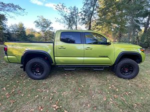 รถยนต์มือสอง ปี 2022 โตโยต้า คอมมาร์ด โปร ดับเบิ้ลแค็บ ขับเคลื่อน 4 ล้อ พวงมาลัยซ้าย/ขวา - Product Image 3