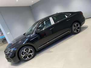 Auto Usado 2023, Versión 380TSI, Euro VI, R18, Cuero, Volante a la Izquierda, Aleación de Aluminio, Tracción Delantera, en Perfectas Condiciones, Listo para Enviar - Product Image 3