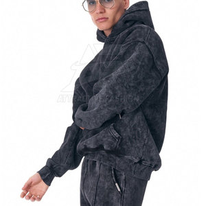 Conjunto Deportivo Cómodo con Lavado Ácido y Construcción Ligera para Looks Inspirados en la Moda - Product Image 5