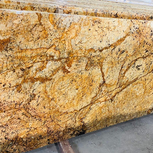 Pierre de granit Alaska Gold, idéale pour les revêtements de sol et de murs intérieurs et extérieurs, ainsi que pour la décoration intérieure - Product Image 2