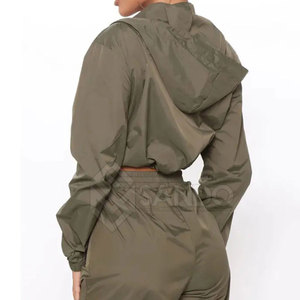 Conjunto cortavientos para mujer de calidad premium a prueba de viento para invierno Tallas grandes Patrón sólido - Product Image 4