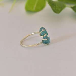 Bague unique en pierre aigue-marine brute pour femmes réglable bande d'argent ouverte à la main broche réglage bijoux août bague en gros - Product Image 4