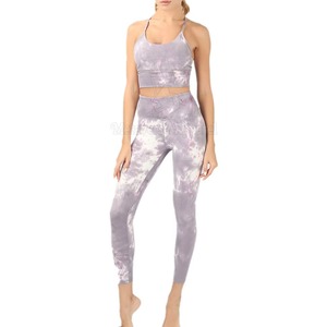 Conjunto de Yoga de talla grande sólido sin costuras reversible ecológico para mujer ropa de entrenamiento de gimnasio con mallas - Product Image 1