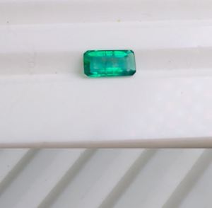 La mejor calidad Natural 4x8mm Corte brillante 1 quilate Esmeralda de Zambia Piedra preciosa suelta pulida Color verde Certificado por terceros - Product Image 3