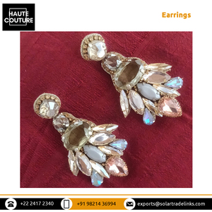El mejor fabricante de joyería para fiesta de noche de aretes de araña largos de cristal bordados a mano hechos a mano a precio por mayor - Product Image 3
