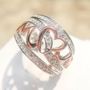 Bague en diamant avec réglage de canal de coupe ronde - Product Image 1