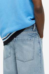 กางเกงยีนส์เดนิมทรงบานสีน้ำเงินสไตล์เรโทรสุดเท่สำหรับผู้ชาย ตกแต่งด้วยโลโก้ปักแบบสั่งทำพิเศษ ผ้าฝ้ายสโตนวอช - Product Image 3